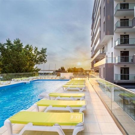 Mira Residence Apart & Penthouse Năvodari Екстериор снимка